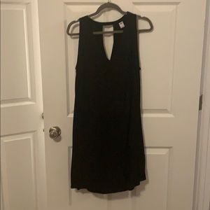 Black shift dress - New with tags (Old Navy)